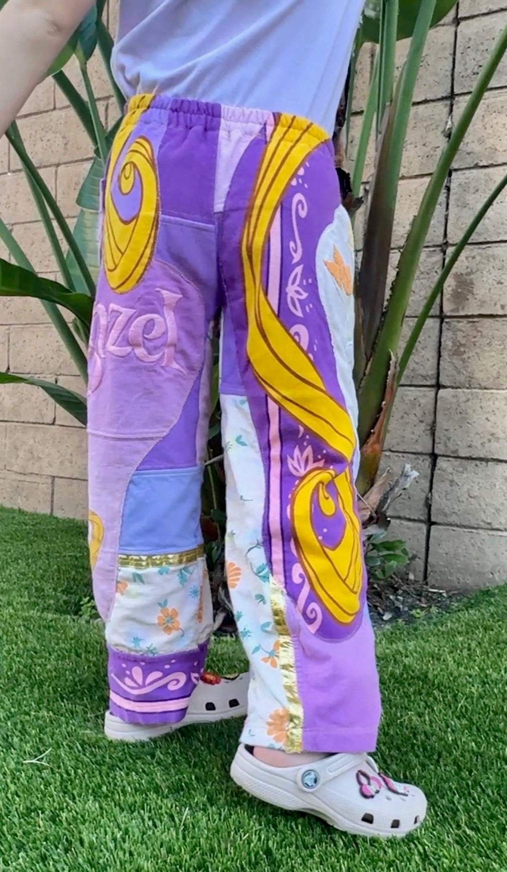Kids Custom Rapunzel Groovers